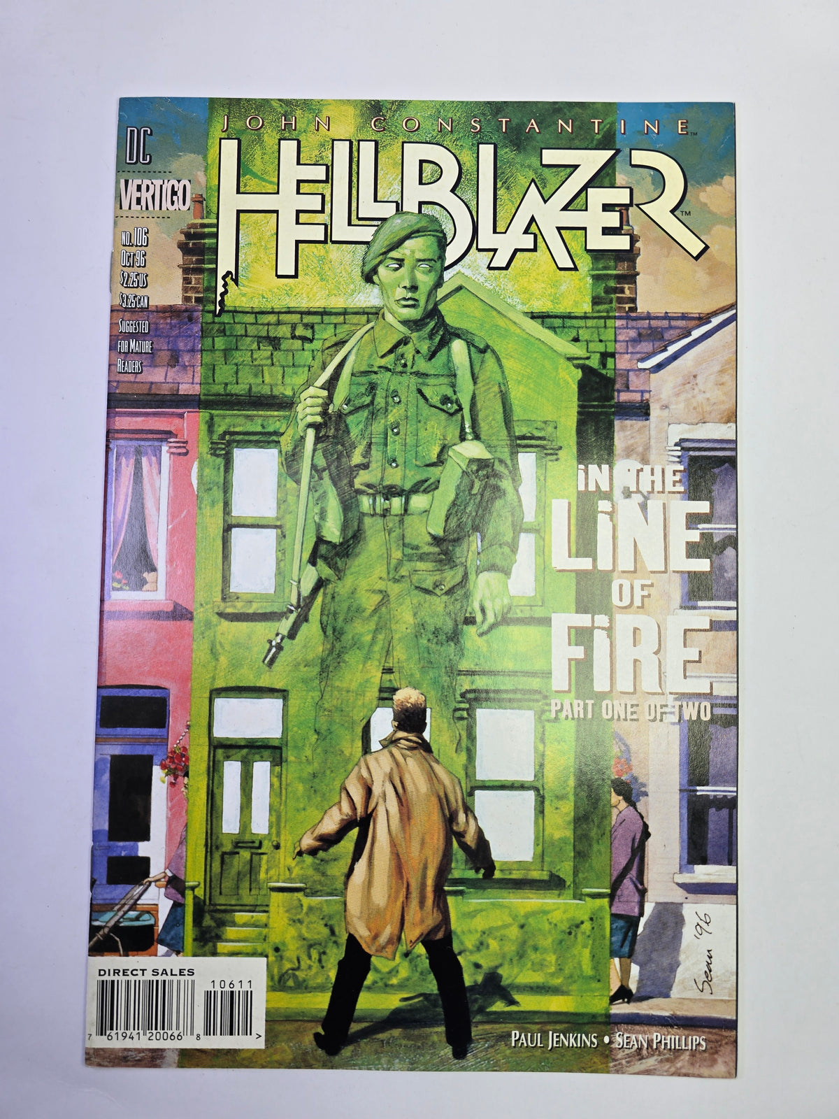 John Constantine Hellblazer #106 Vertigo komikso viršelis su kario ir namo iliustracija