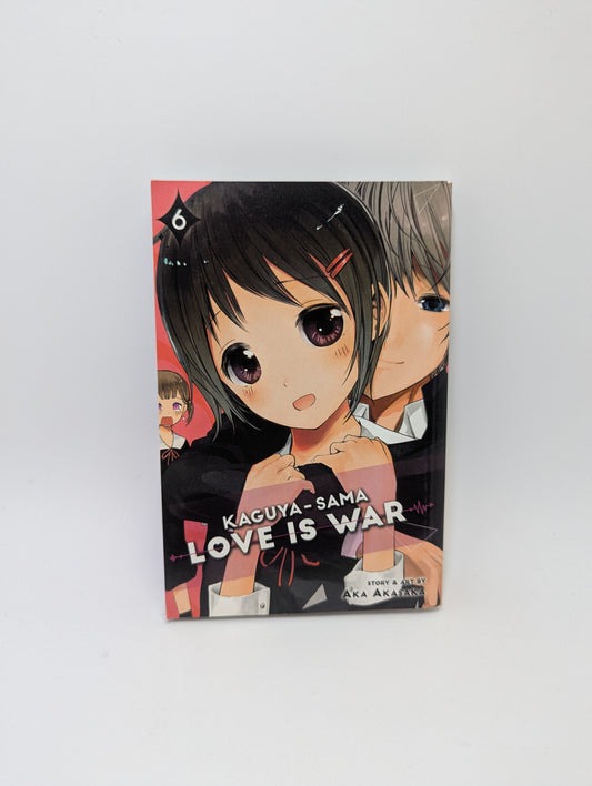Kaguya-sama Love is War 6 tomas manga anglų kalba su širdies ritmo scena