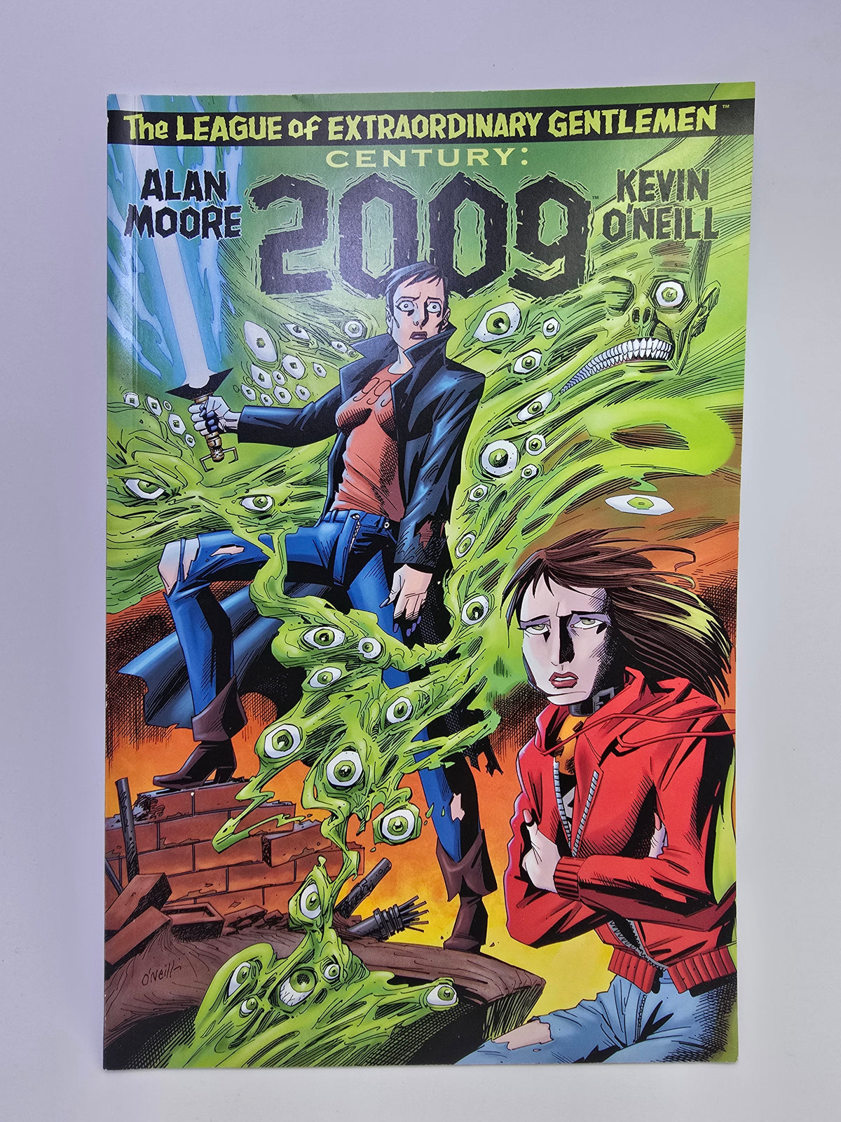 The League of Extraordinary Gentlemen Century 2009 grafinės novelės viršelis   