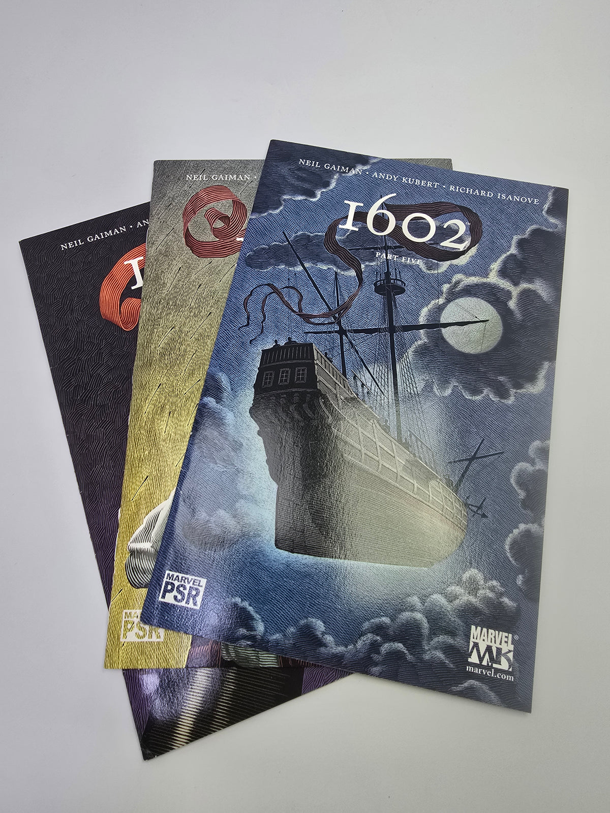 Marvel 1602 komiksų rinkinys nuo 2 iki 5 dalies Neil Gaiman