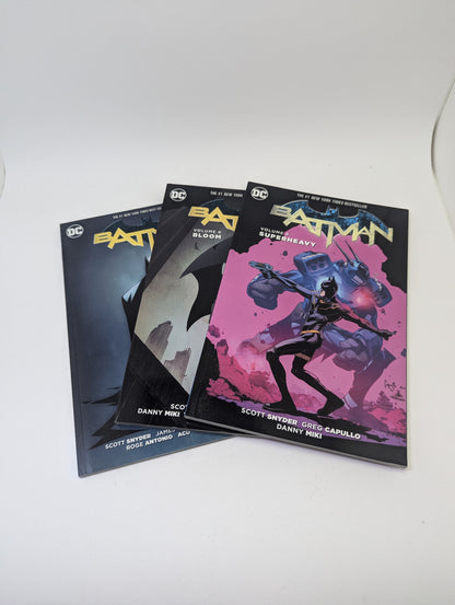 Batman: The Court of Owls Set + Owl Mask - Grafinės novelės (anglų kalba)