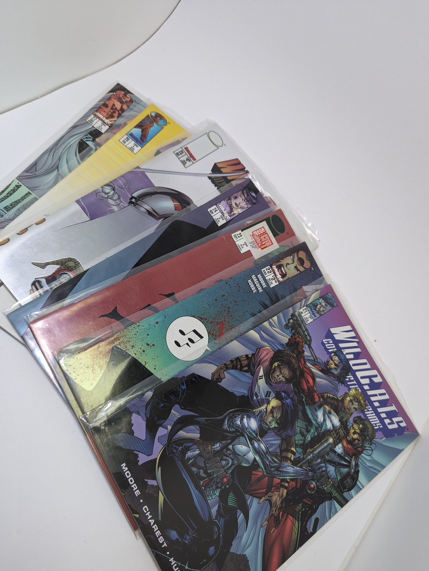 Wild Cats #0-30 (1993) - Komiksai