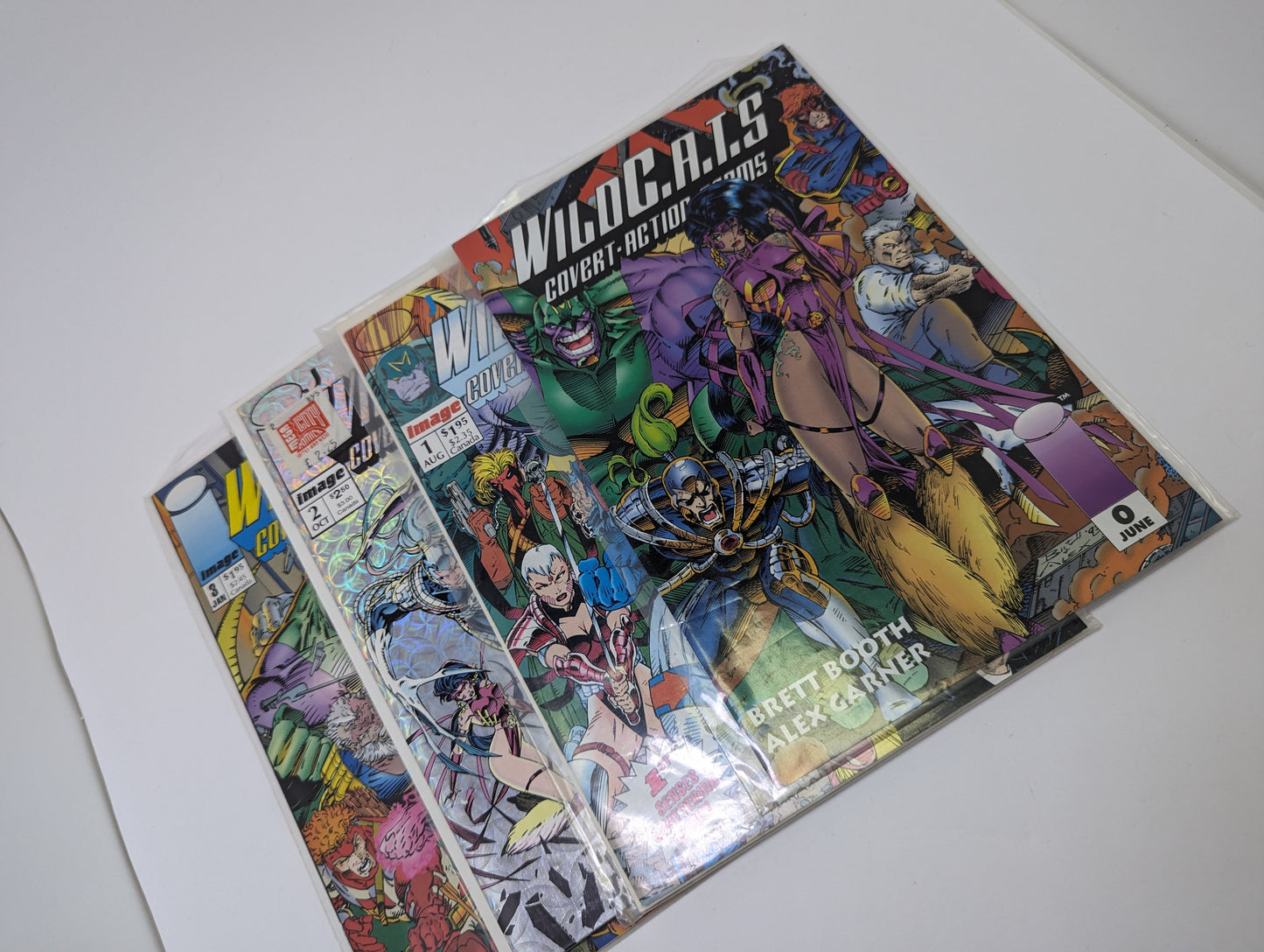 Wild Cats #0-30 (1993) - Komiksai