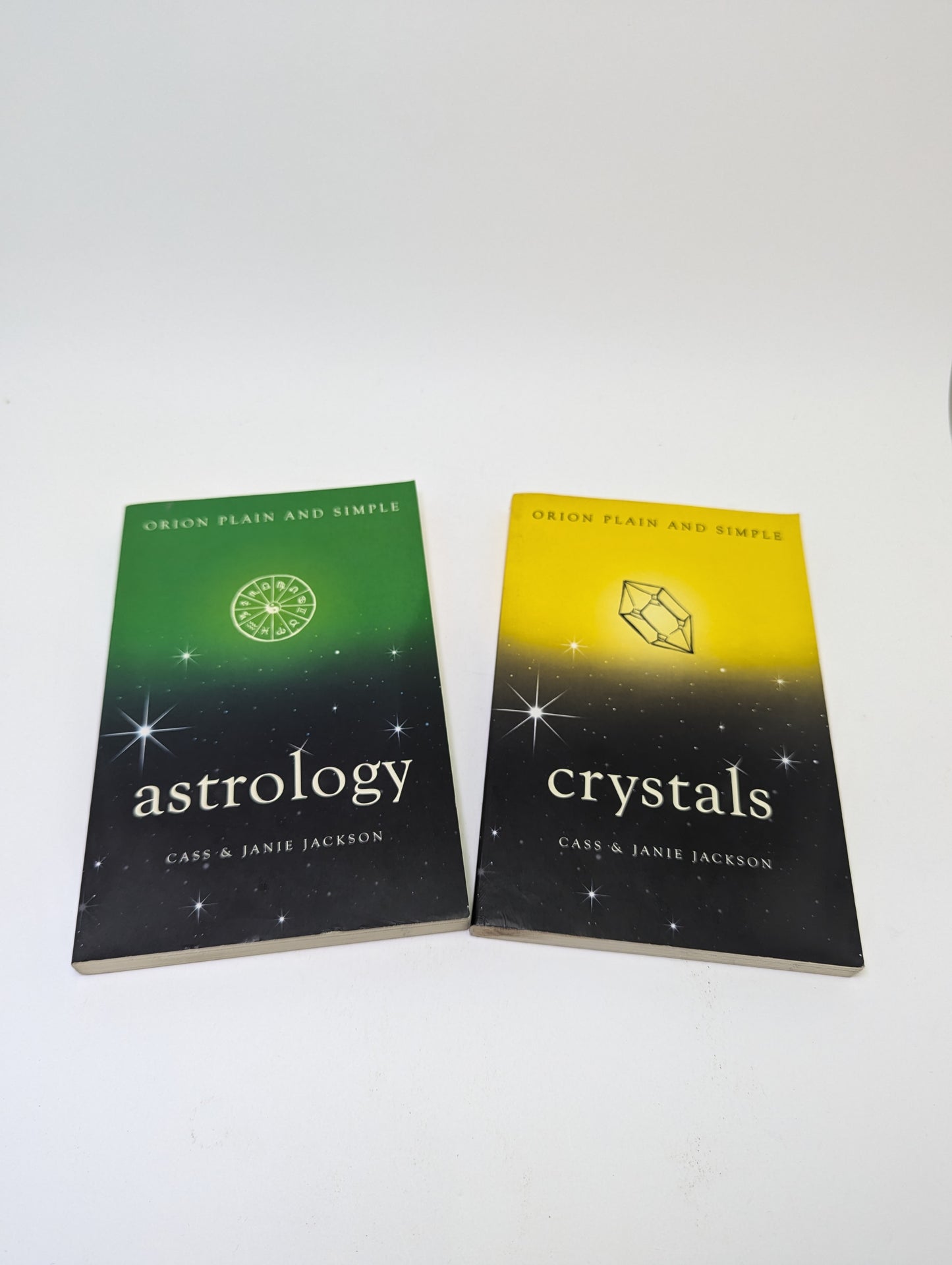 Orion Plain and Simple: 5 Books (Astrology, Body Reading, Crystals, I Ching, Herbs) - Book (English)
