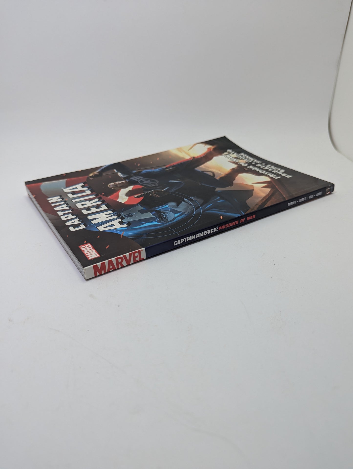 Captain America: Prisoner of War - Grafinė novelė (anglų kalba)