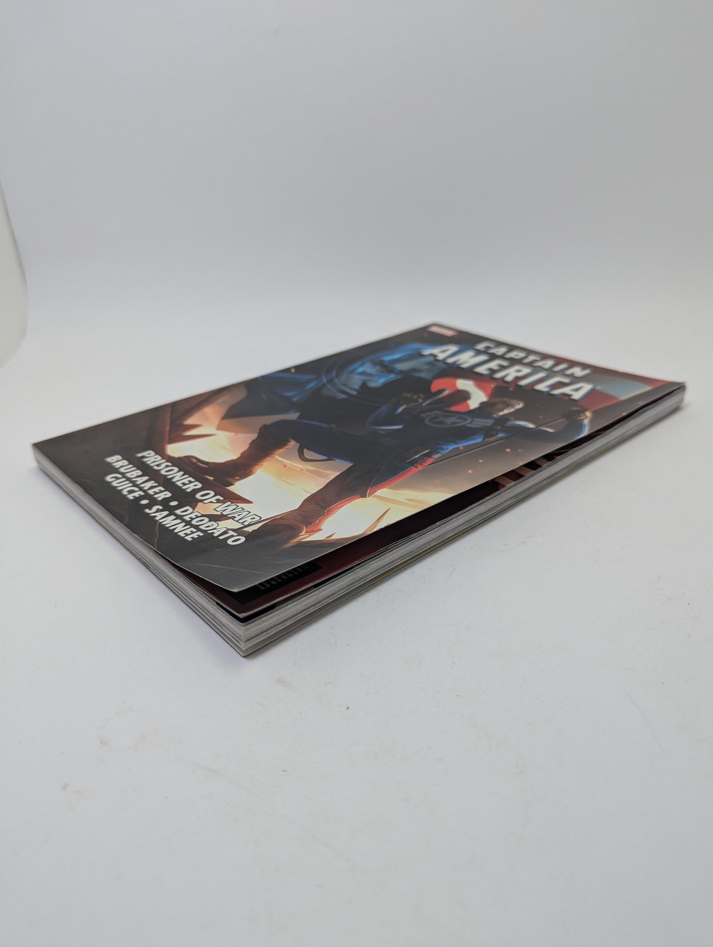 Captain America: Prisoner of War - Grafinė novelė (anglų kalba)