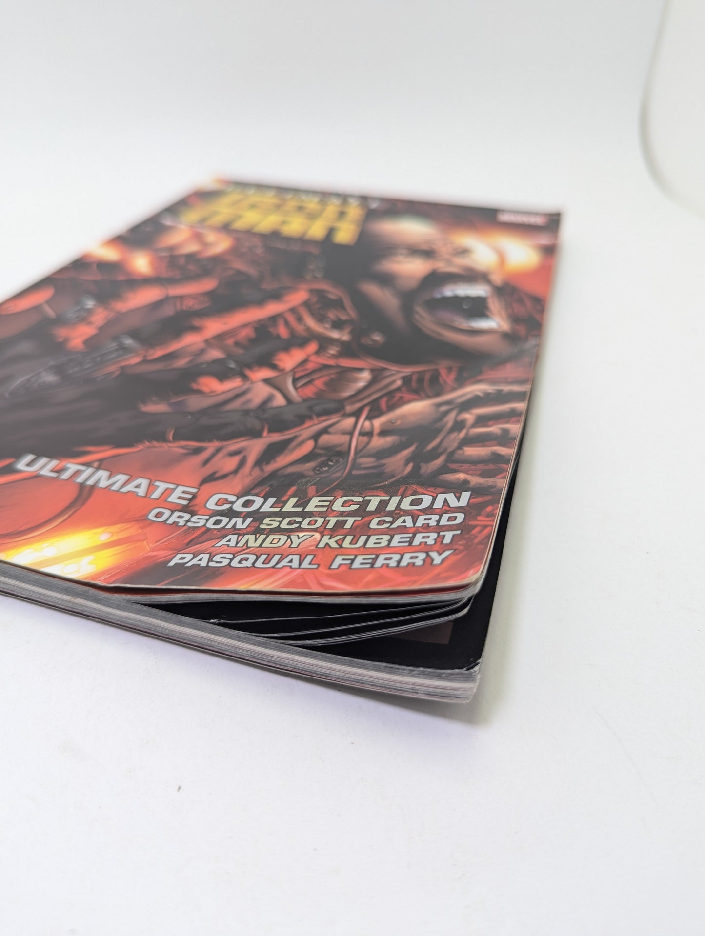 Marvel: Ultimate Iron Man - Graphic Novel (English)