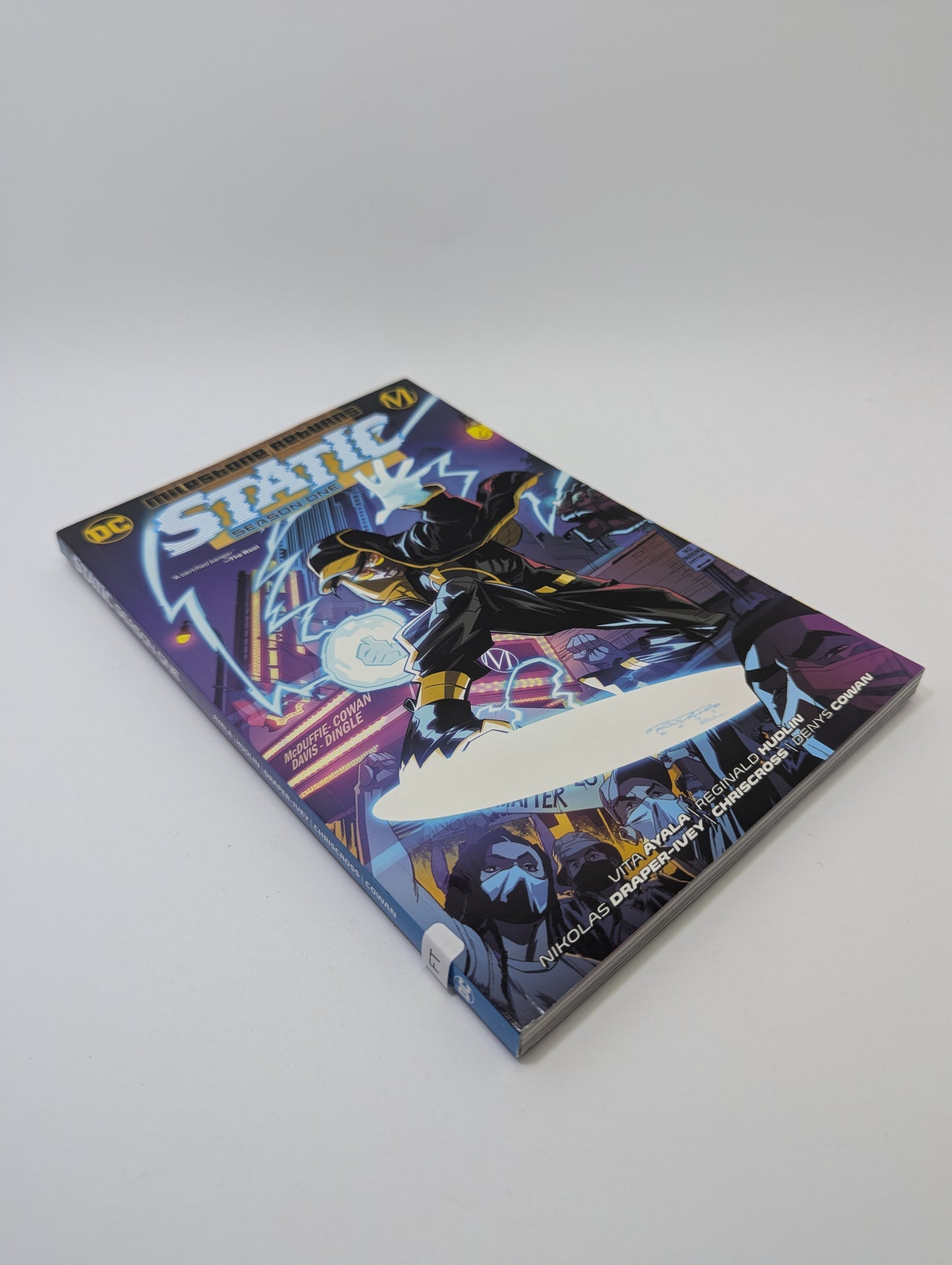 Static: Season One – Grafinė novelė (anglų kalba)