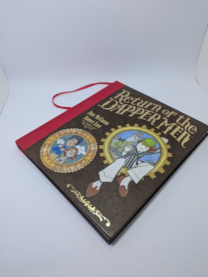 Return of the Dapper Men – Graphic Novel (English)