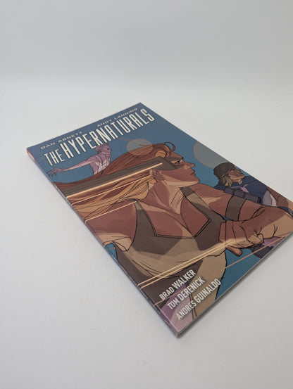 The Hypernaturals, Vol. 1 – Grafinė novelė (anglų kalba)