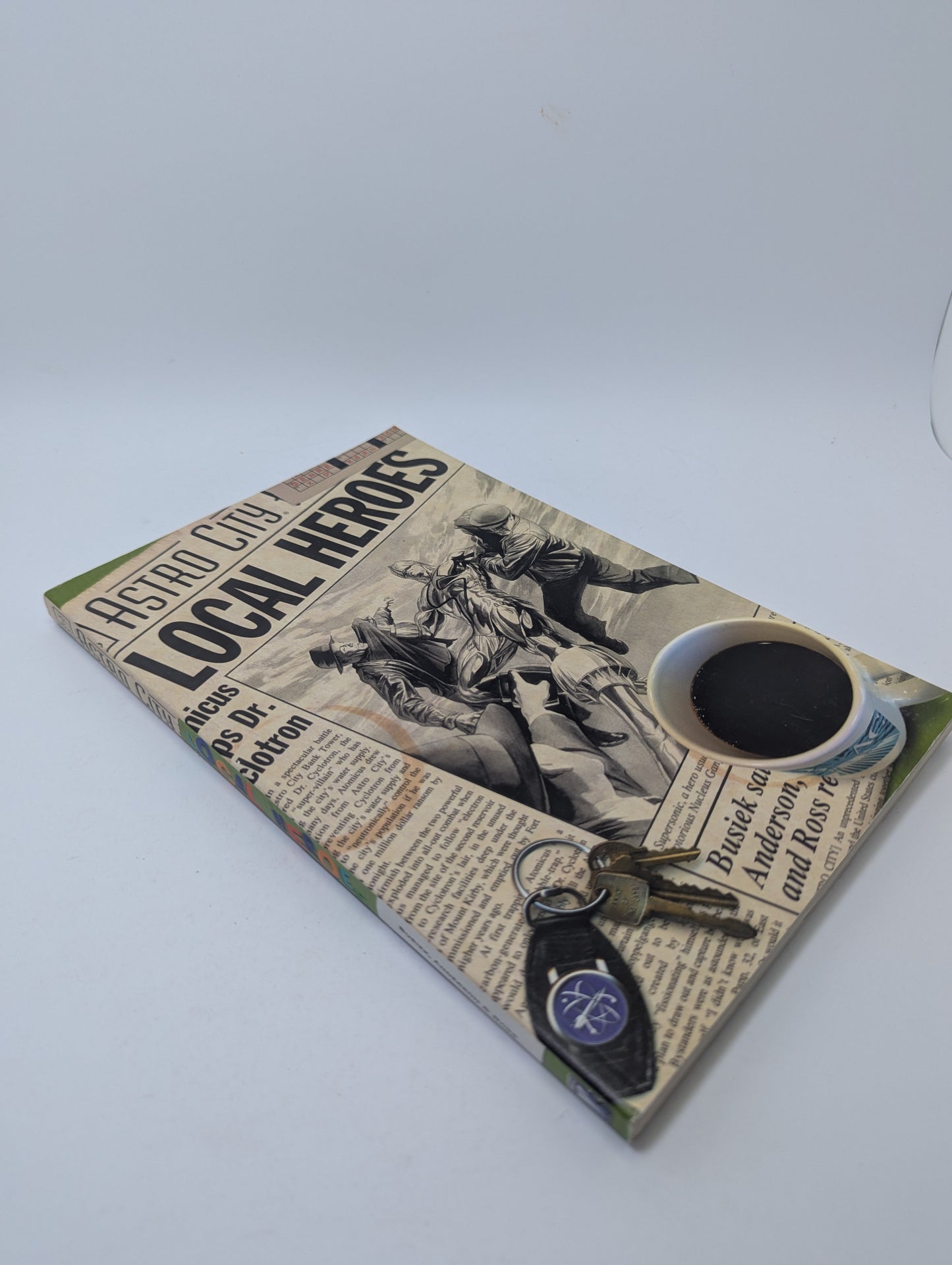 Astro City: Local Heroes – Graphic Novel (English)