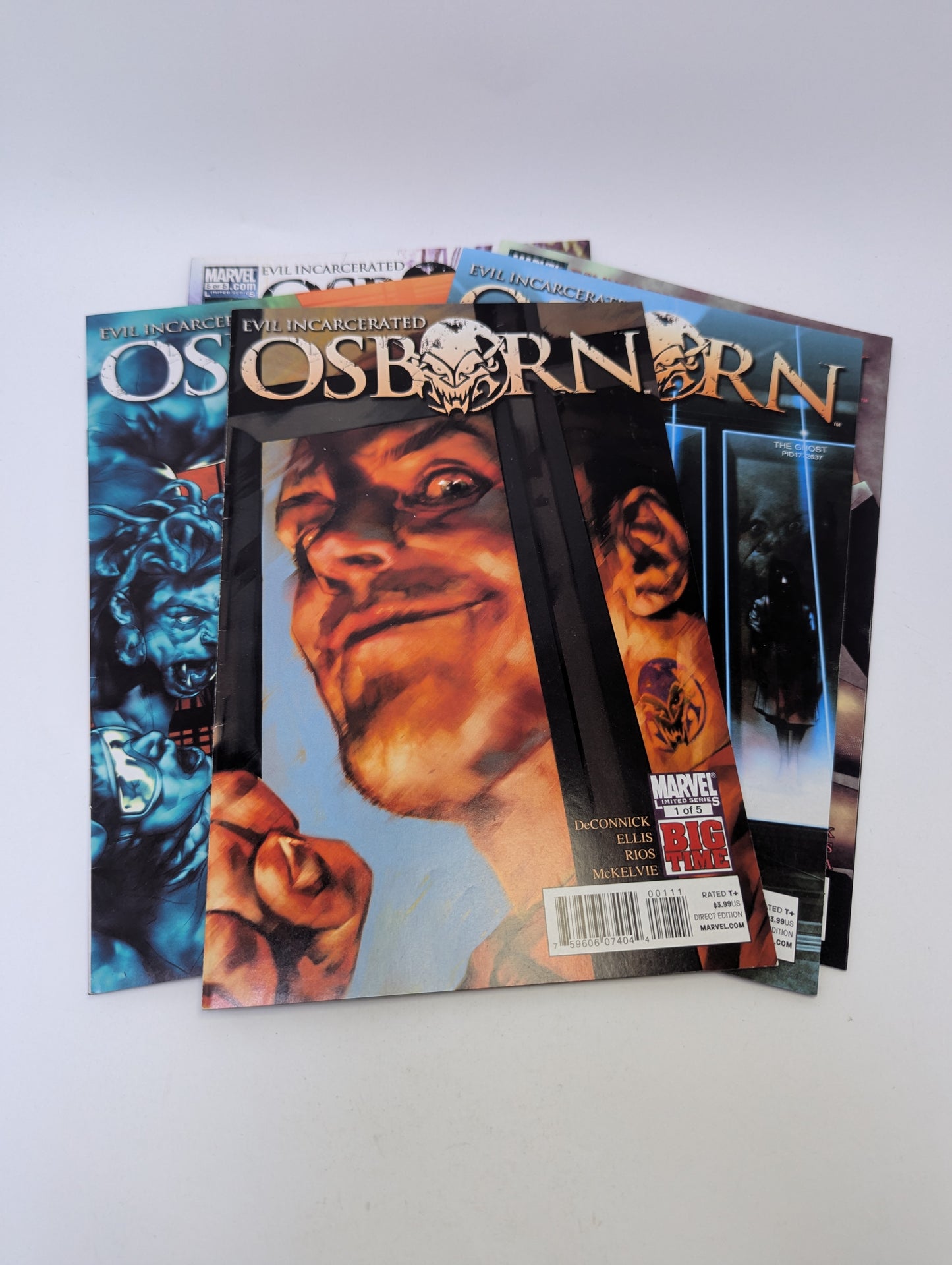 Osborn #1–5 (2011) – Komiksų rinkinys (anglų kalba)