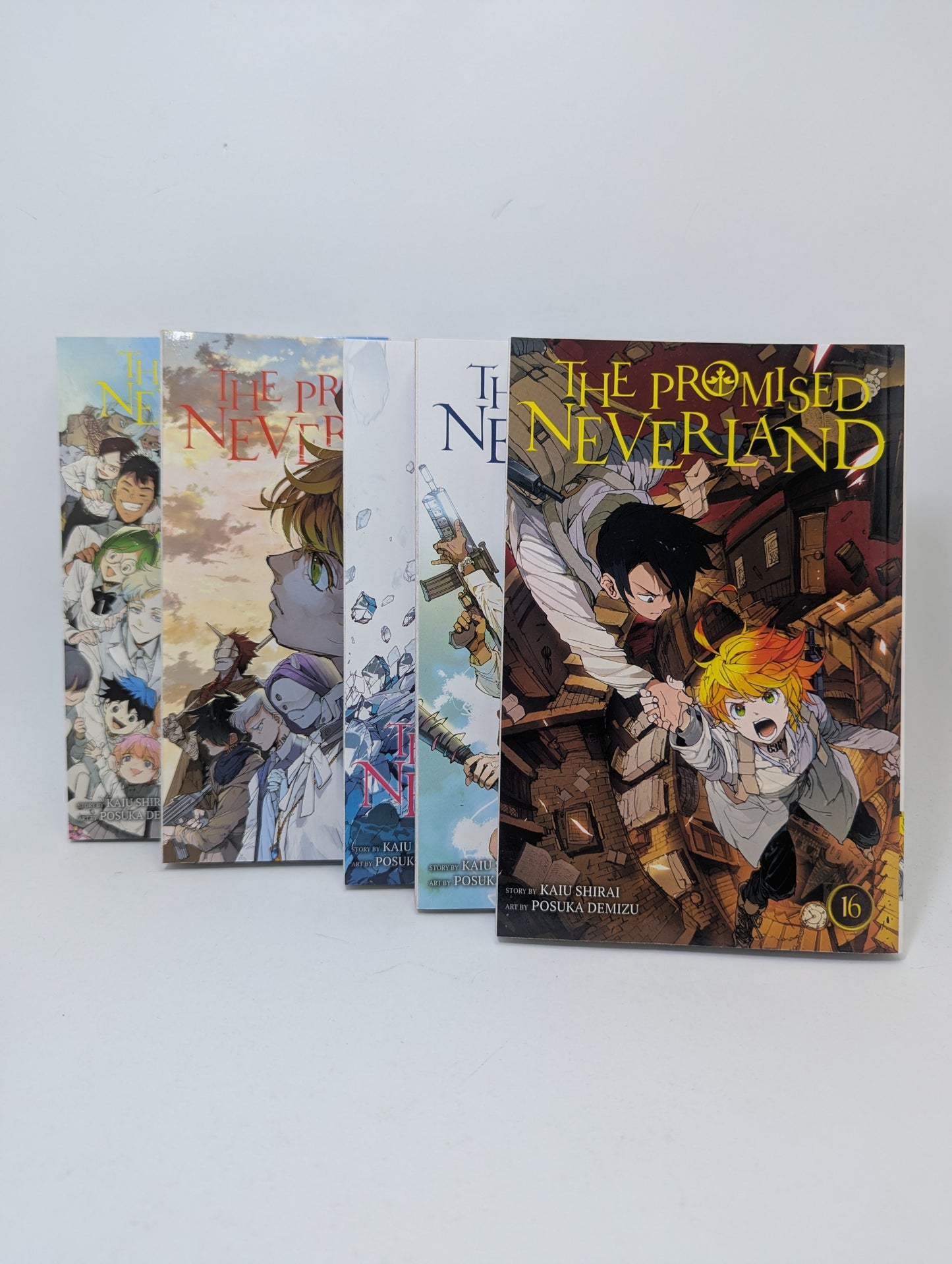 Promised Neverland, Vol. 1-20 - Manga