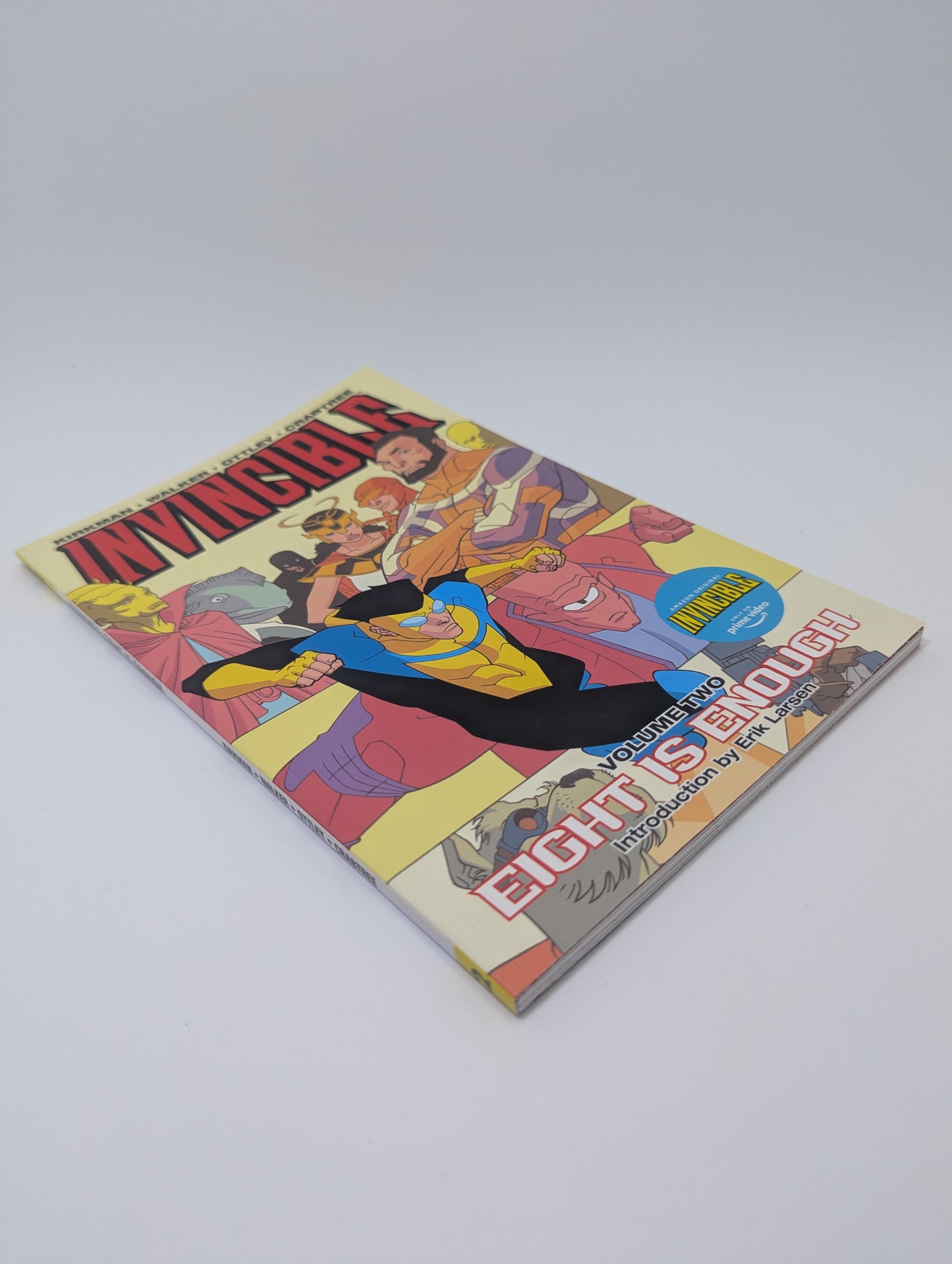 Invincible, Vol. 2 – Grafinė novelė