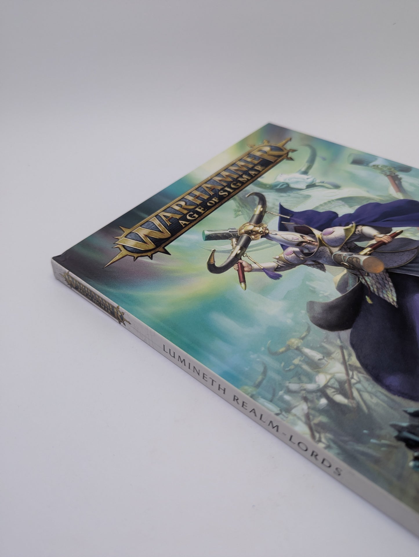 Warhammer Age of Sigmar: Battletome: Lumineth