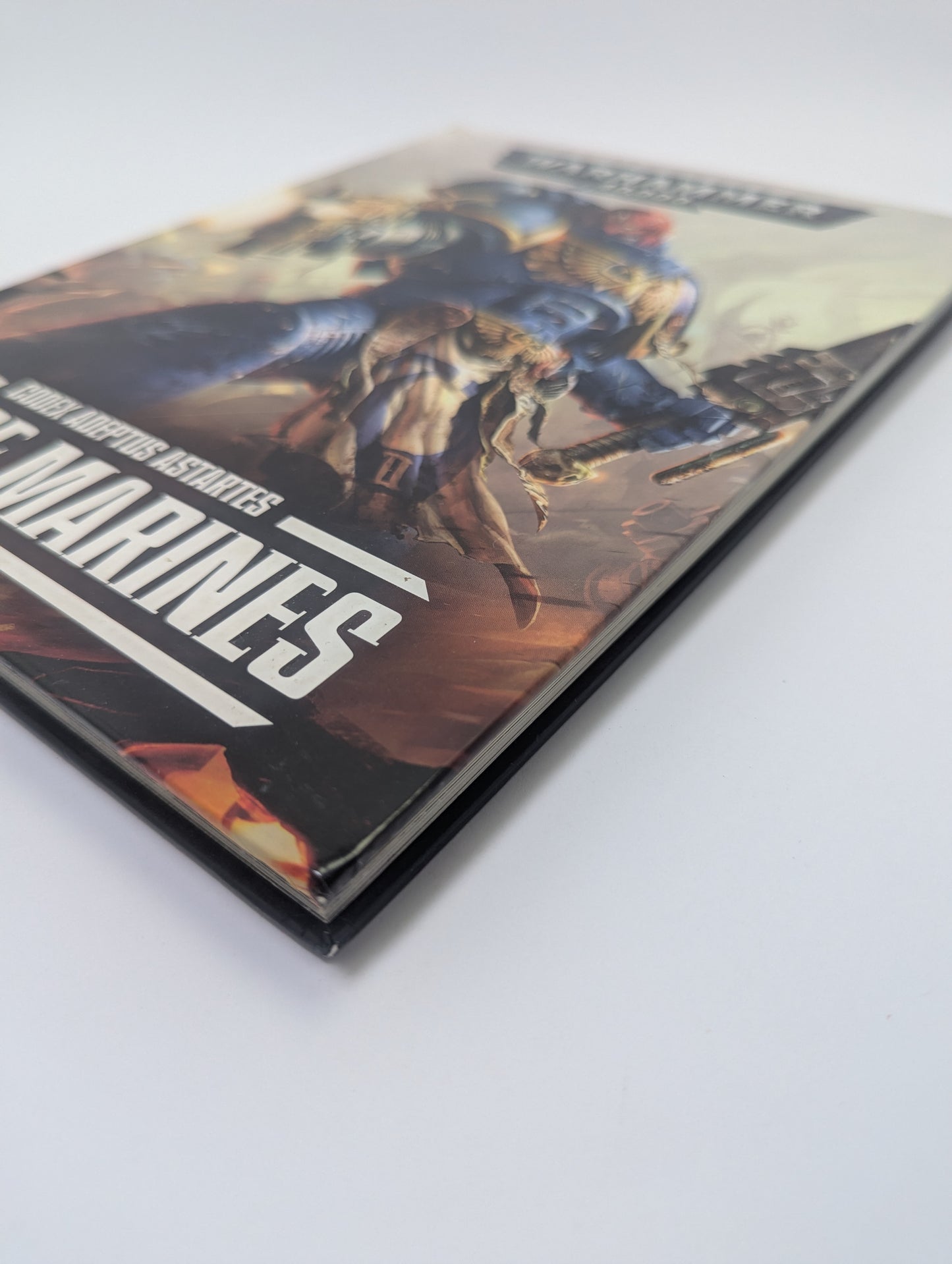 Codex Adeptus Astartes: Space Marines - Knyga