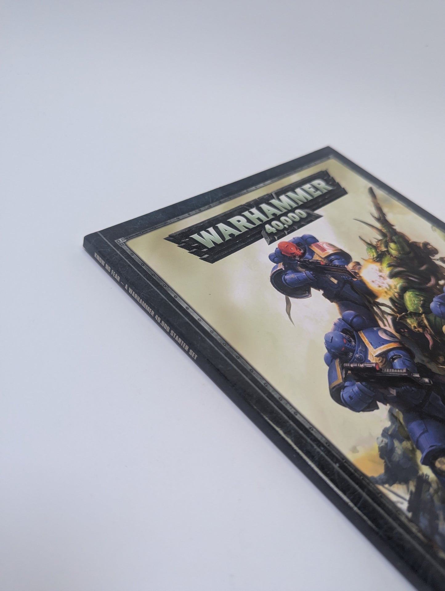 Warhammer 40k: Know No Fear - Knyga