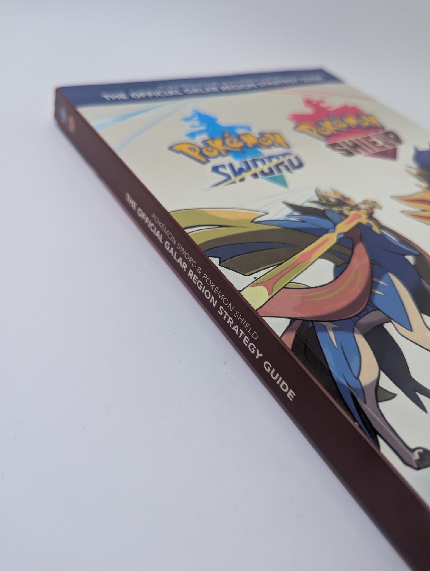 Pokémon Sword & Shield: The Official Galar Region Strategy Guide
