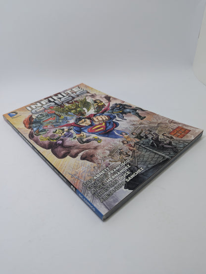 Infinite Crisis: Fight for the Multiverse, Vol. 2 - Grafinė Novelė