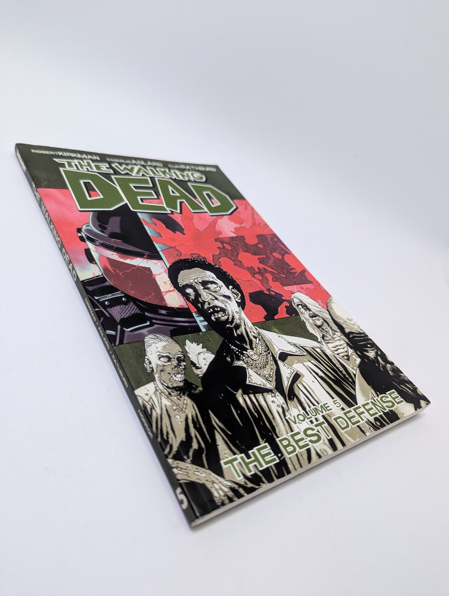The Walking Dead, Vol. 5: The Best Defense - Grafinė Novelė
