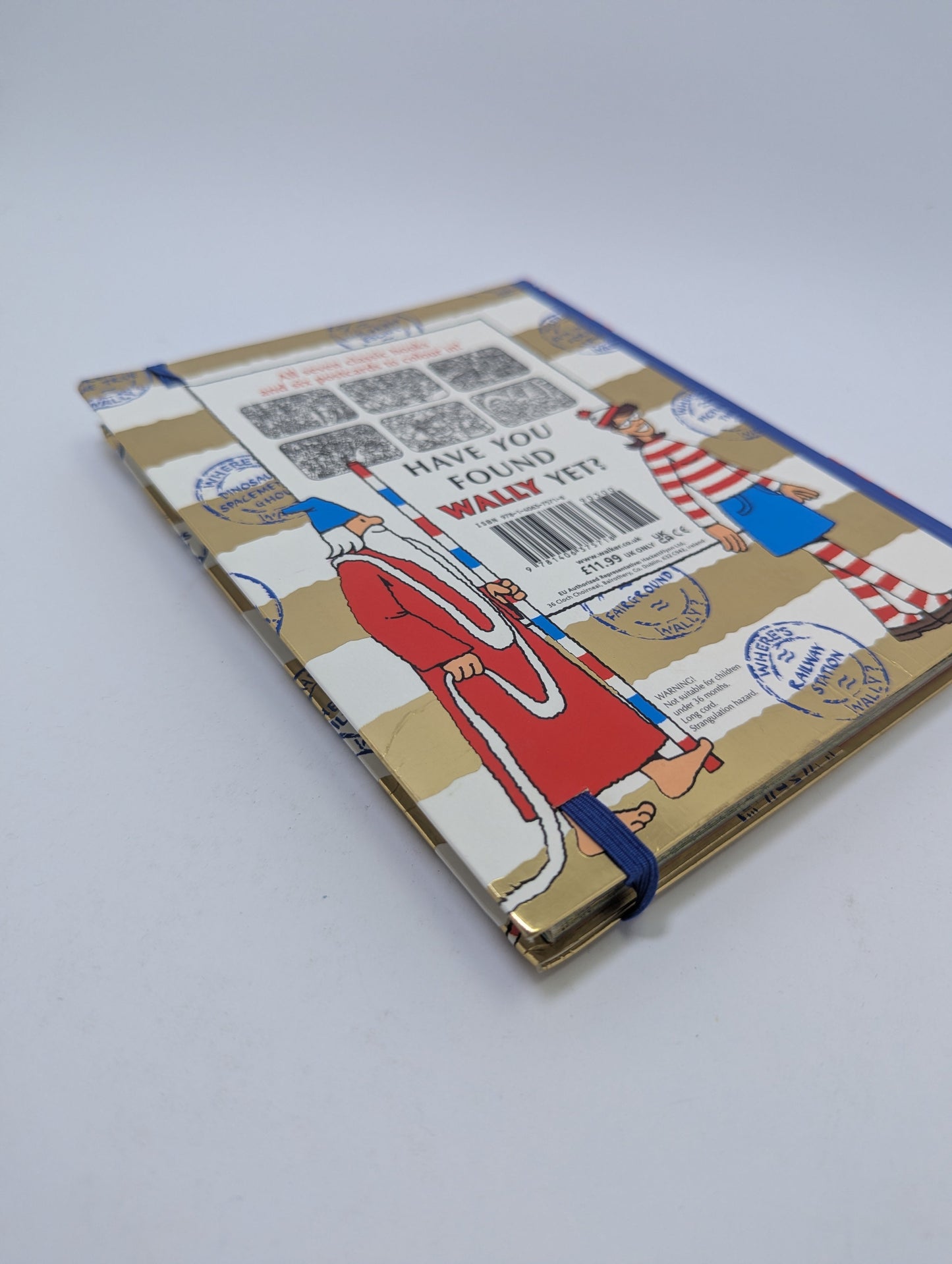 Where's Wally? The Totally Essential Travel Collection - Knyga TreasureHunt