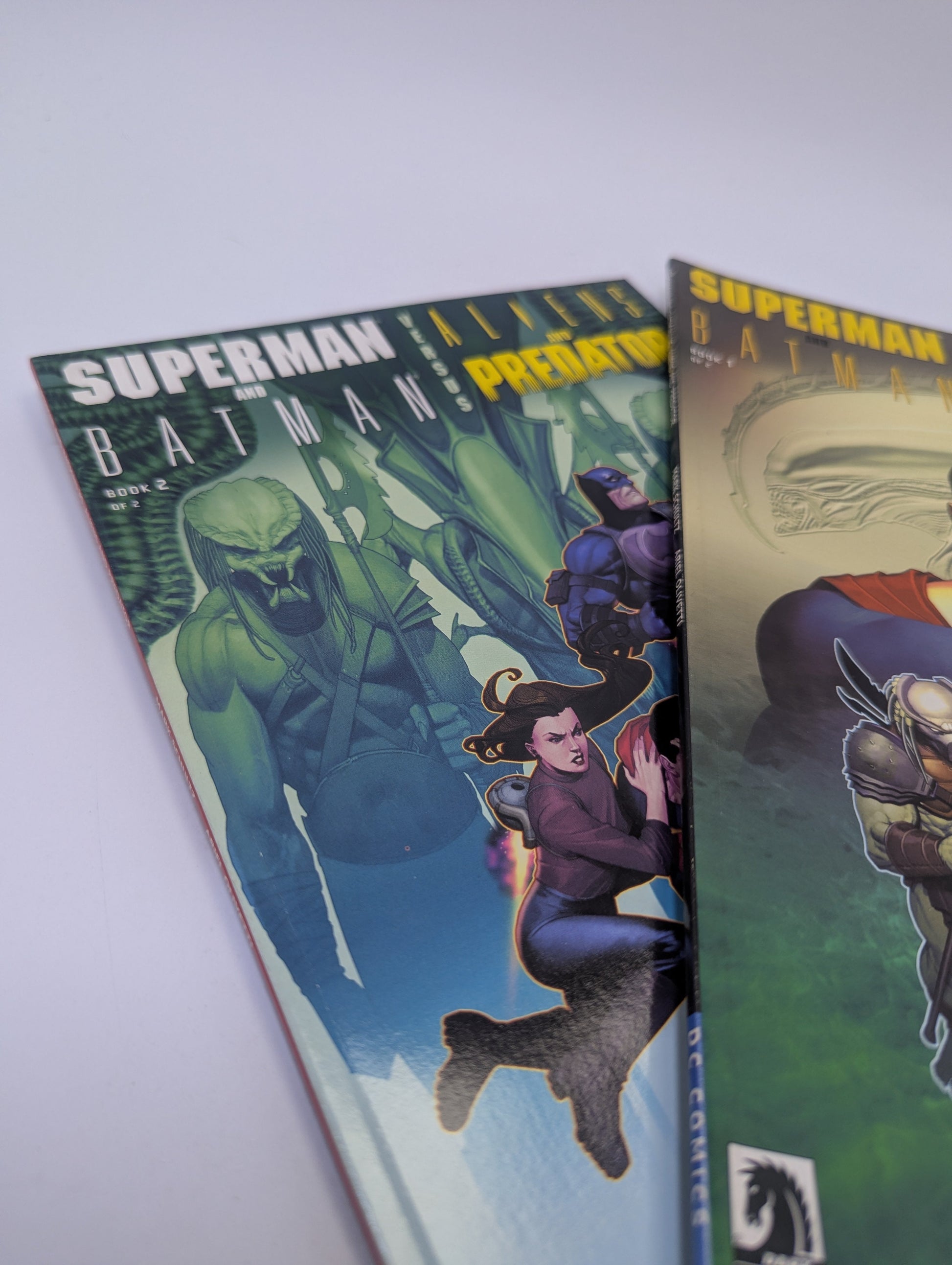 Superman and Batman vs. Aliens and Predator #1–2 – Komiksų rinkinys TreasureHunt