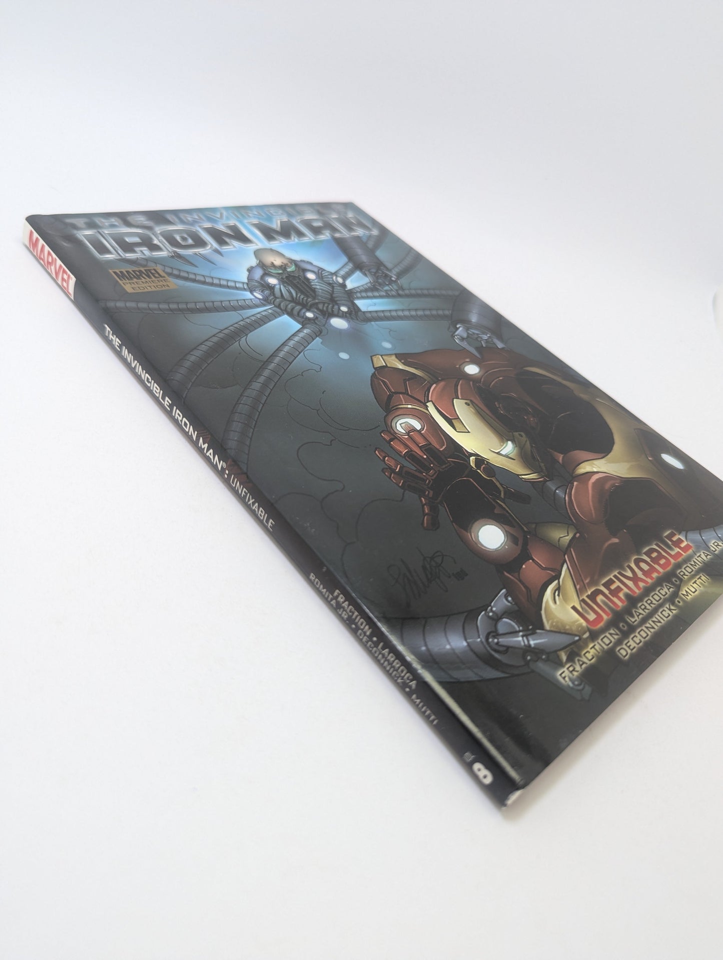 Invincible Iron Man: Unfixable, Vol. 8 – Grafinė novelė TreasureHunt