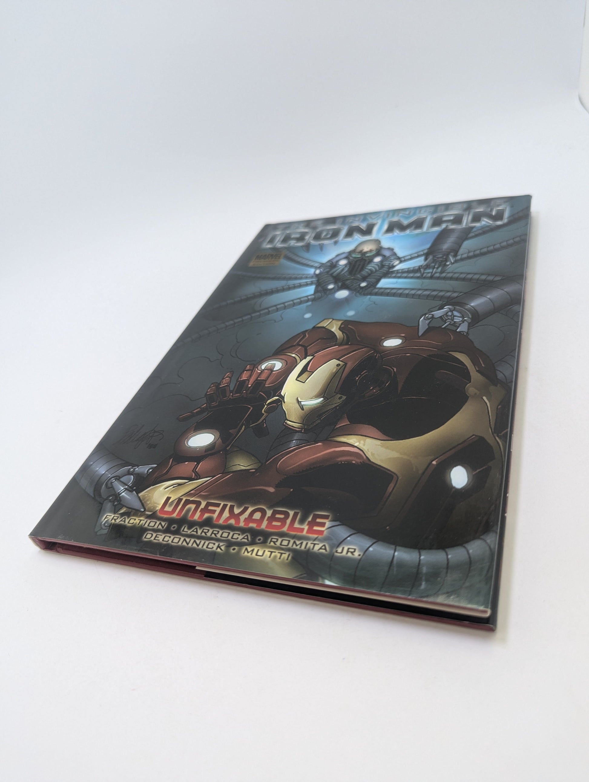 Invincible Iron Man: Unfixable, Vol. 8 – Grafinė novelė TreasureHunt