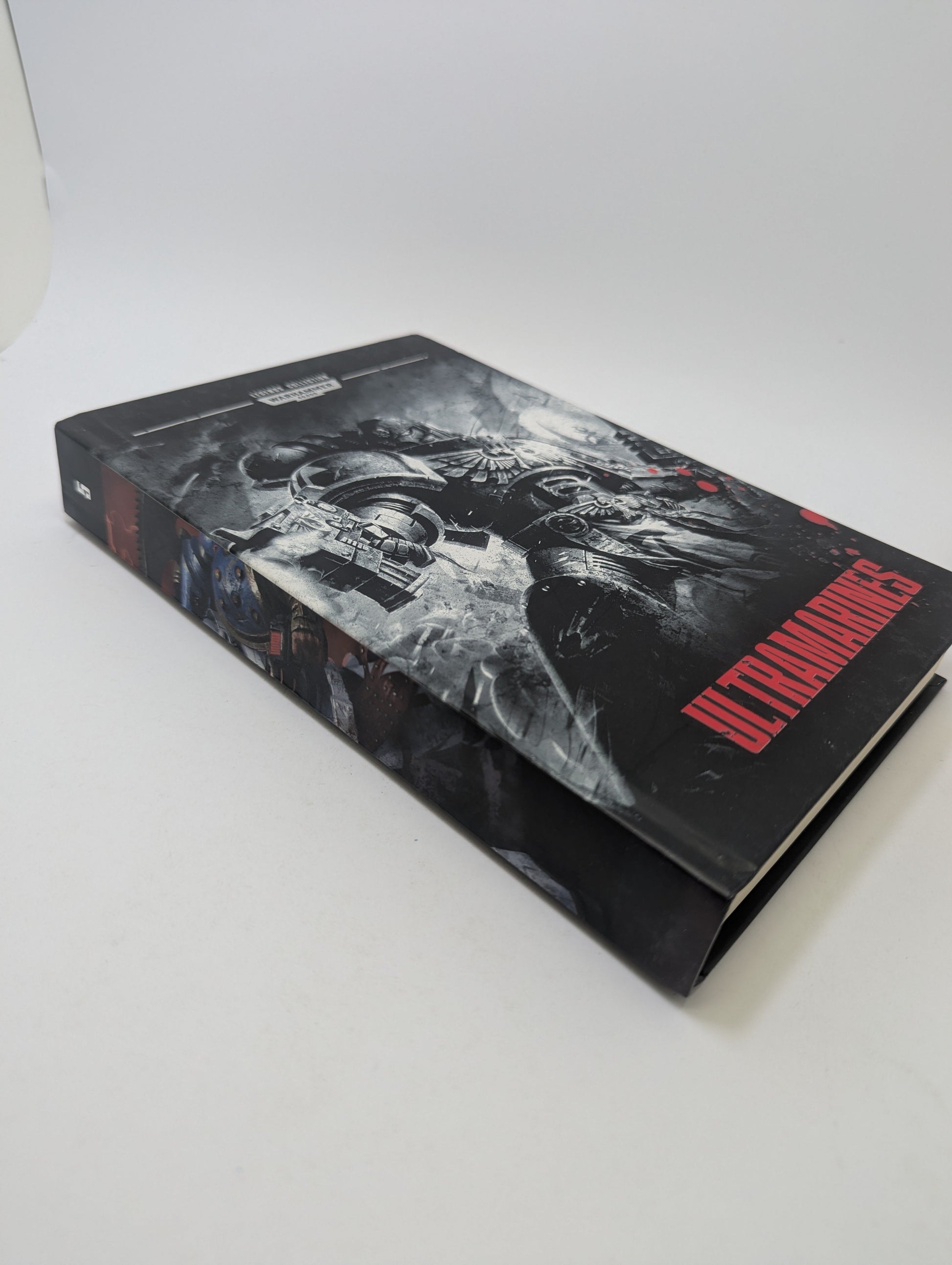Warhammer 40K: Legends Collection Book 5 – Ultramarines TreasureHunt