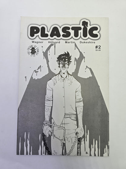 Plastic #2 Image Comics komikso viršelis su juodai baltu personažo piešiniu