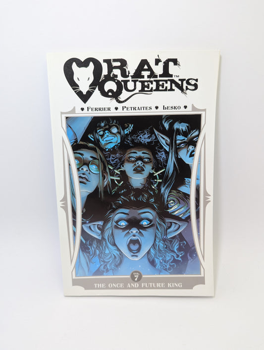  „Rat Queens, Vol. 7“ – Grafinė novelė anglų kalba