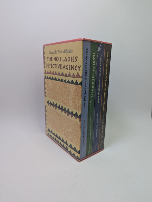 The-No-1-Ladies-Detective-Agency-Alexander-McCall-Smith-Knyga-anglu-kalba