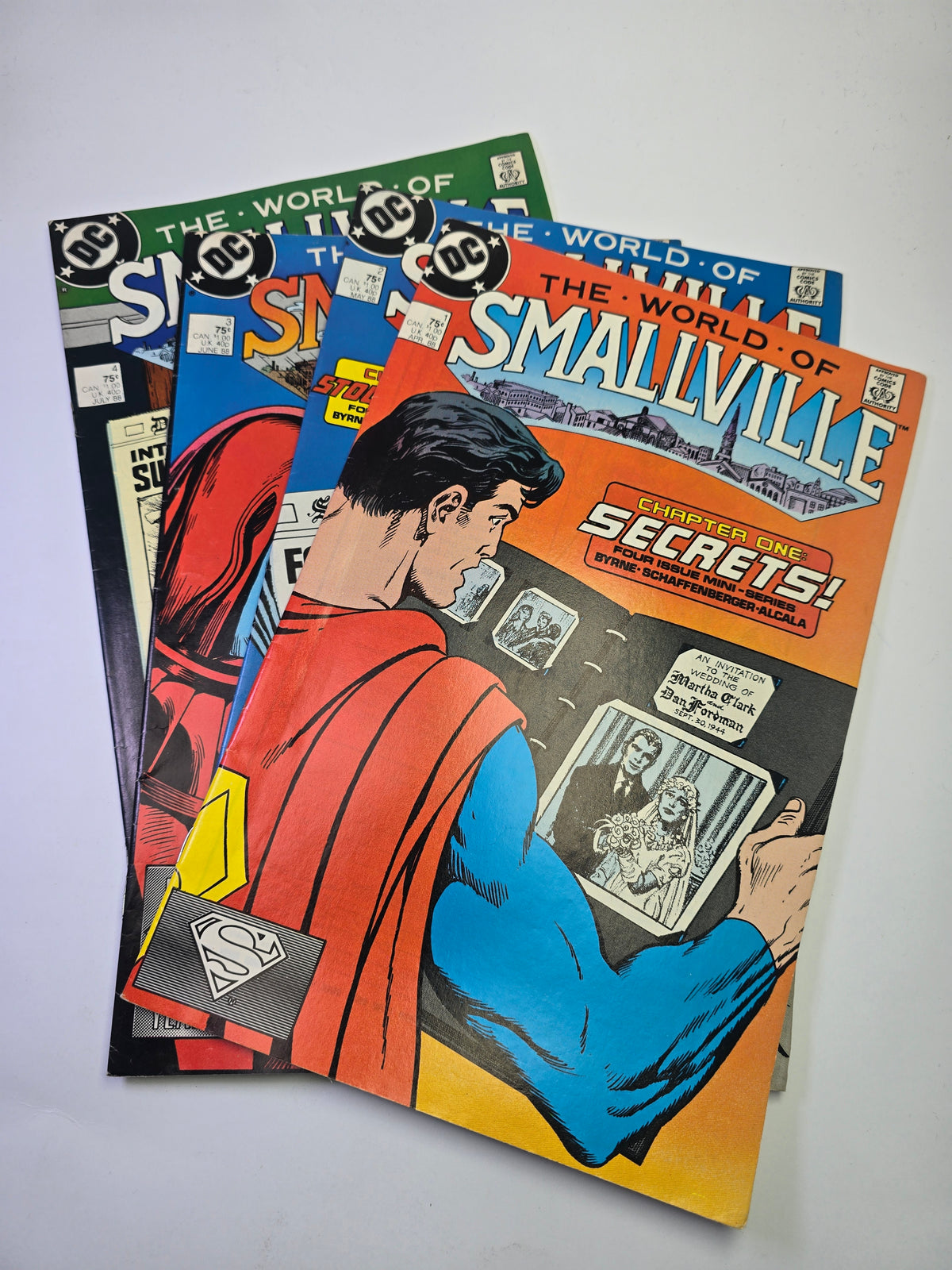 The World of Smallville #1–4 DC Comics komiksų rinkinio numeriai