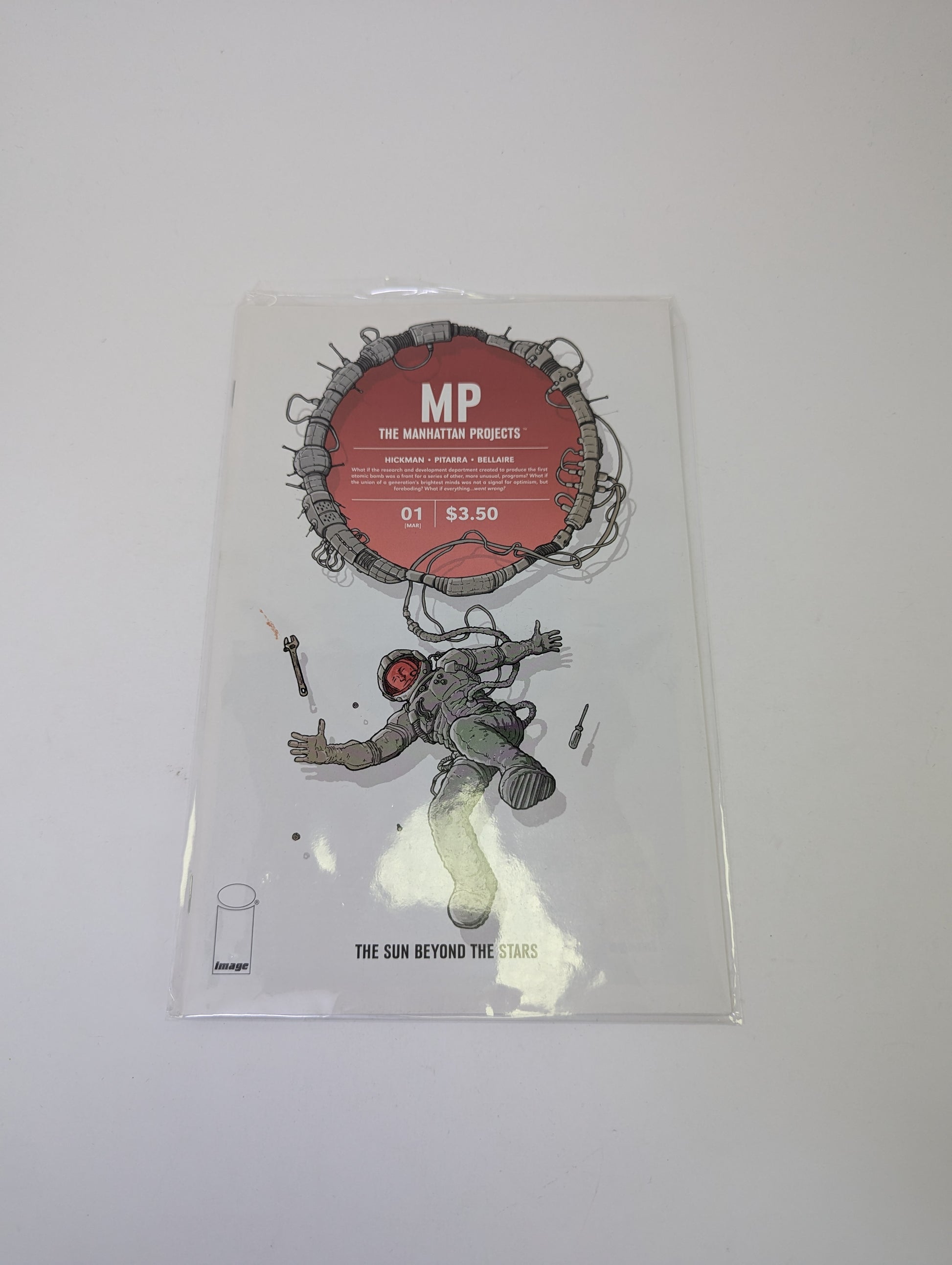The Manhattan Projects #1 Komiksas