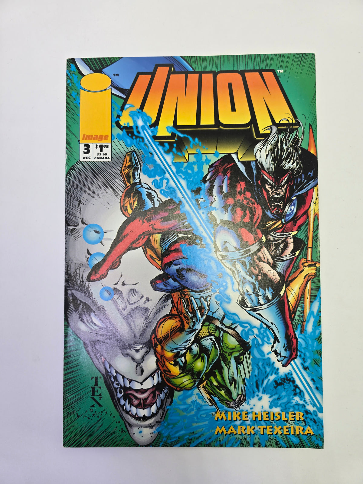 Union #3 Image Comics komikso viršelis su Mark Texeira iliustracija