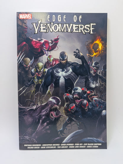 Grafinė novelė Edge of Venomverse, vaizduojanti skirtingus Marvel herojus su simbiotais.