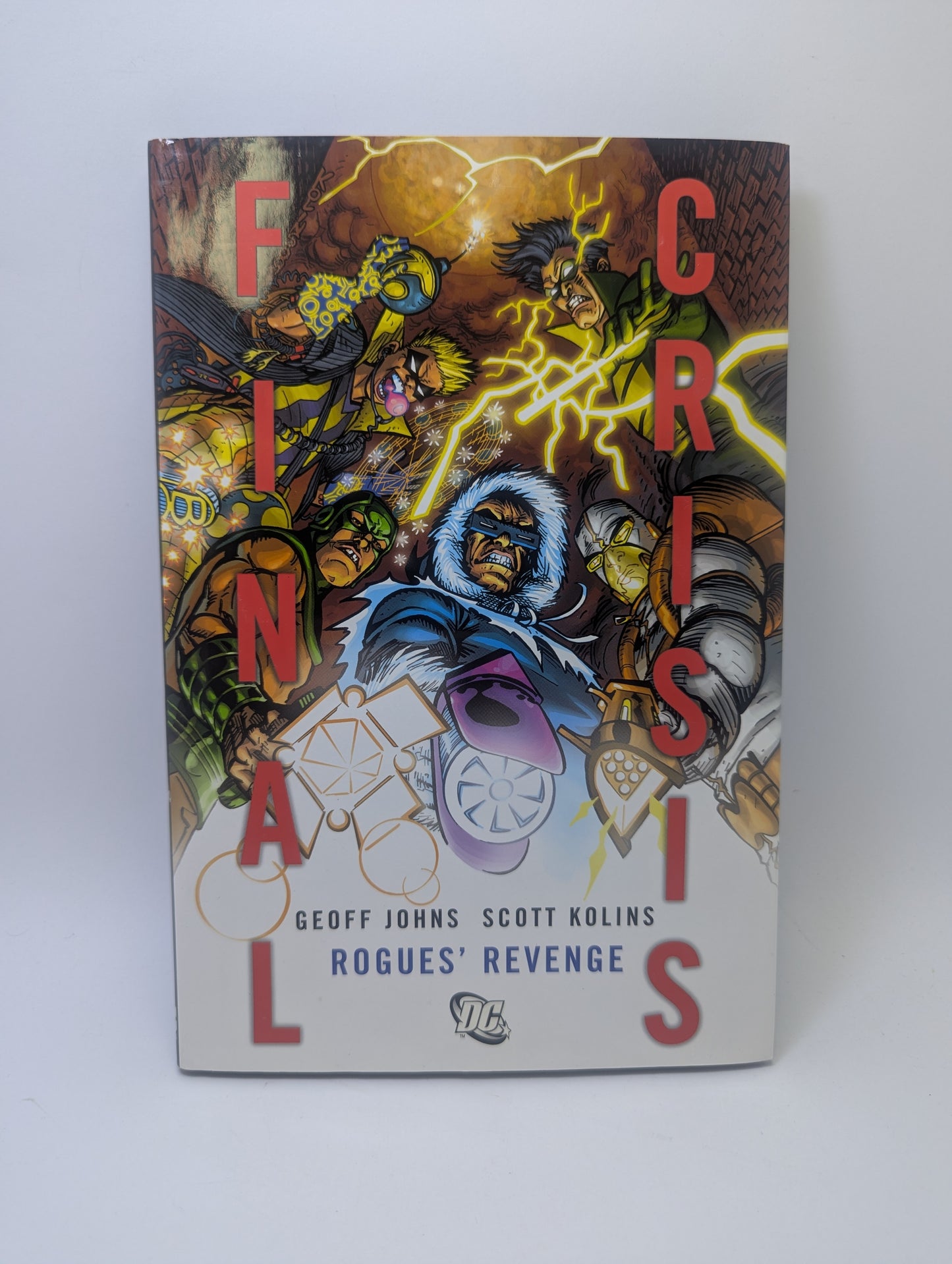 Grafinės novelės „Final Crisis: Rogues' Revenge“ viršelis su Captain Cold ir kitais piktadariais.