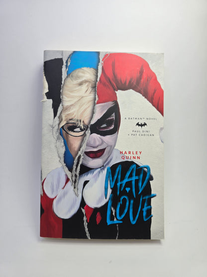 Harley Quinn Mad Love knygos viršelis anglų kalba