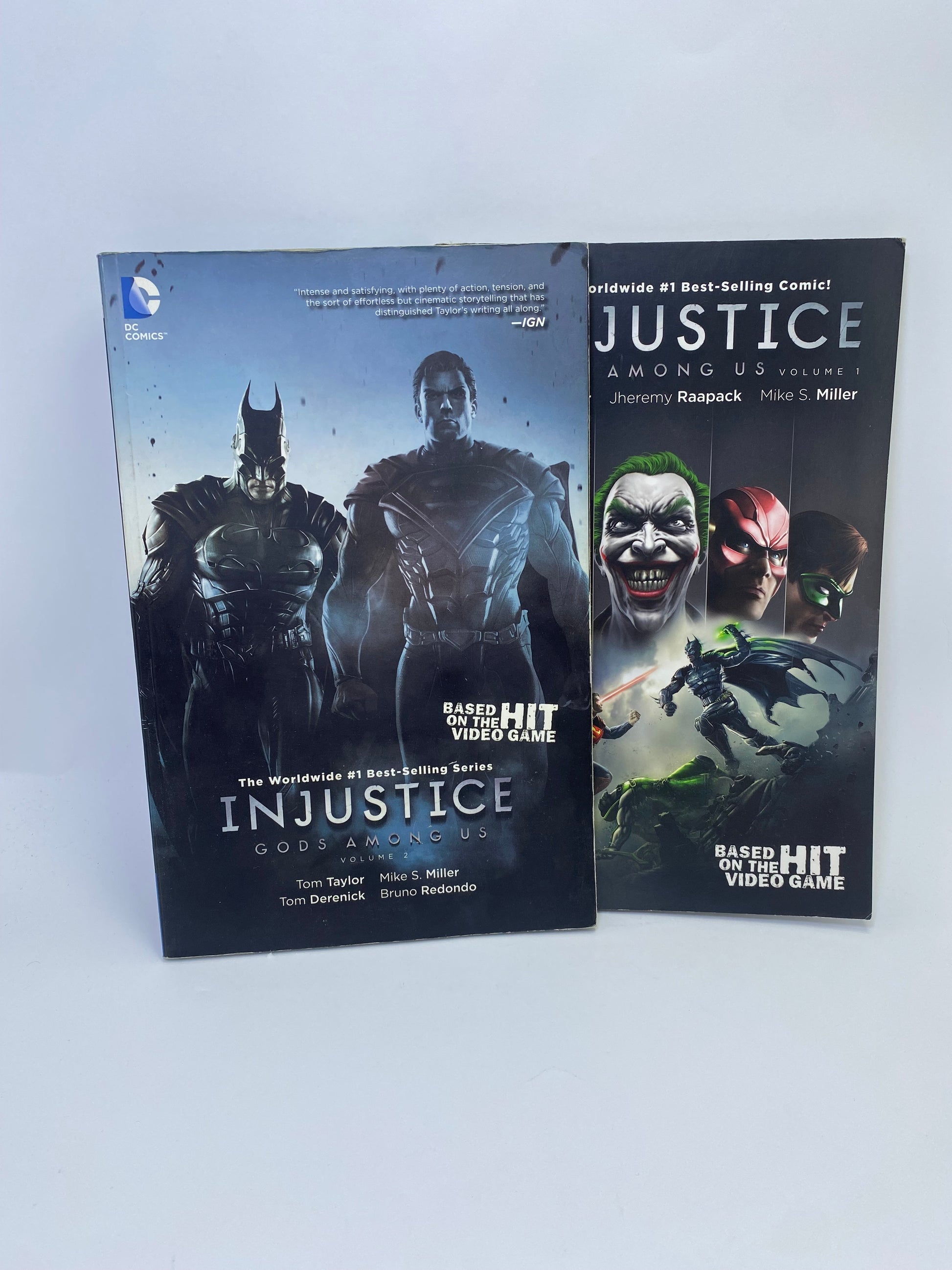 Injustice Gods Among Us Vol. 1–2 grafinės novelės DC Comics anglų kalba