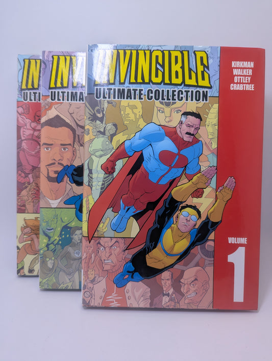 Grafinių novelių rinkinys Invincible, Vol. 1-3 (Ultimate Collection) nuo Robert Kirkman.