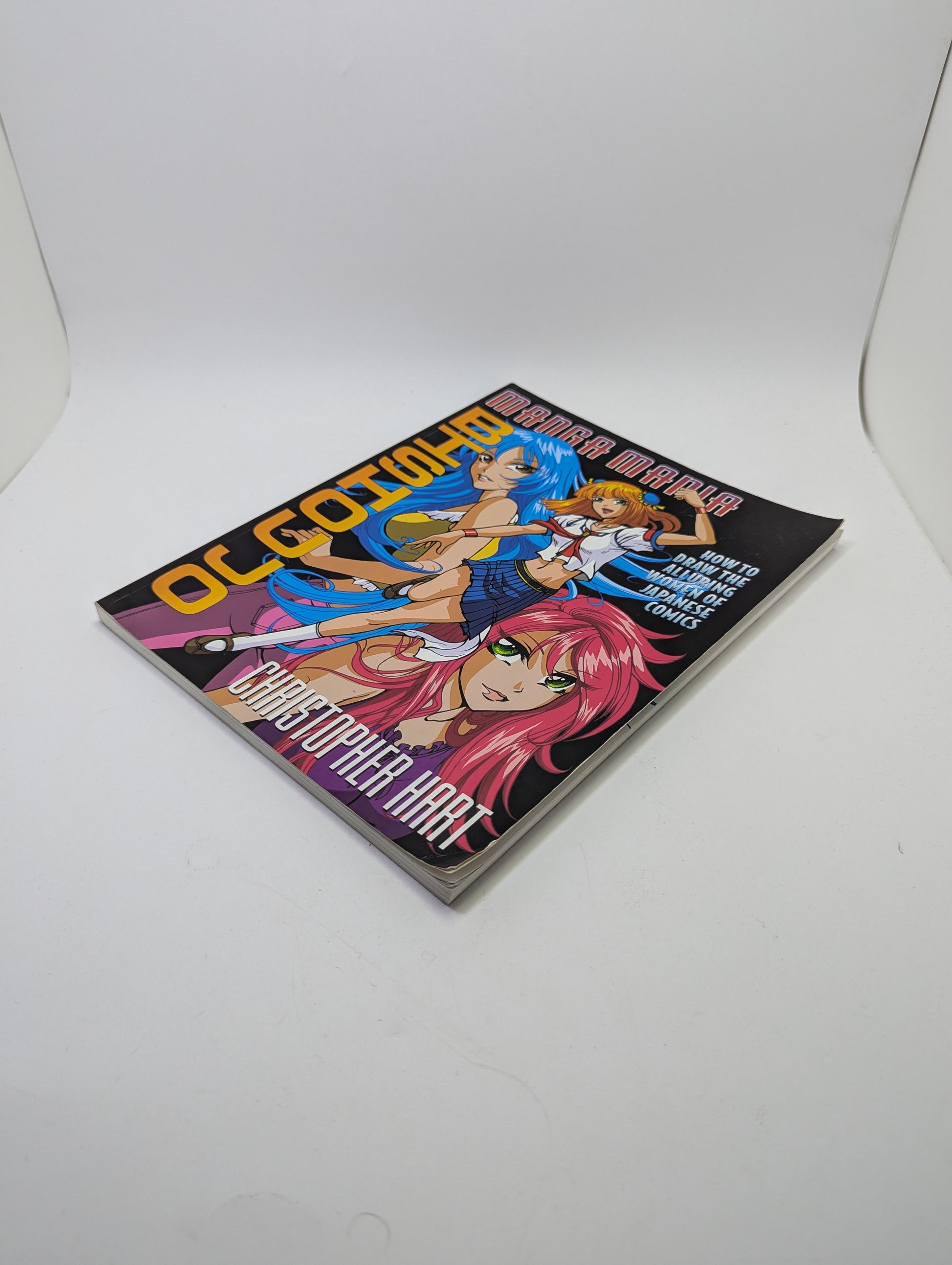 Manga Mania Bishoujo knyga apie piešimą, mokanti sukurti žavius manga personažus pagal Japonų komiksų stilių.