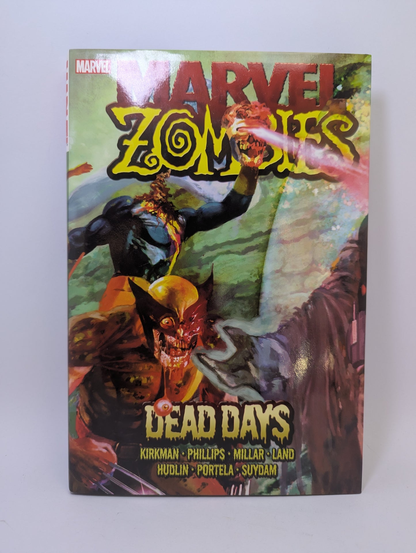 Grafinės novelės Marvel Zombies: Dead Days viršelis su zombių tematikos Marvel herojais.
