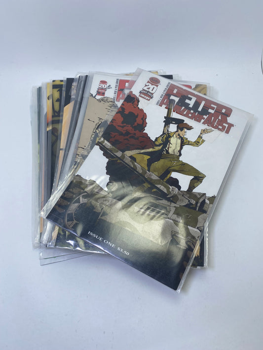 Peter Panzerfaust #1-25 komiksų rinkinys, Kurtis Wiebe & Tyler Jenkins.