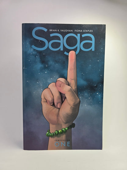 Saga Compendium One grafinės novelės viršelis anglų kalba