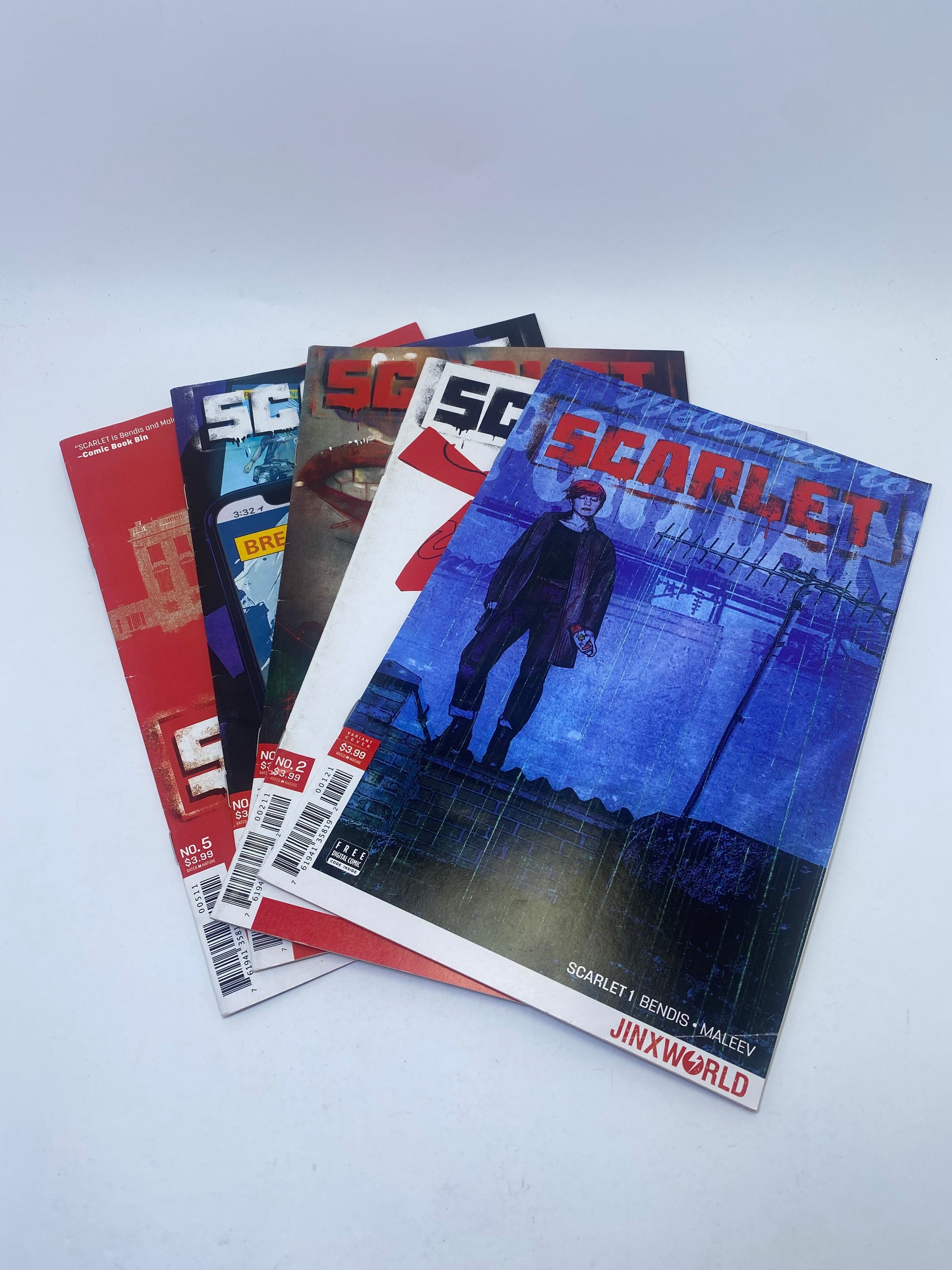  Scarlet #1–5 (2018) – tęsinys apie revoliucijos lyderę kovojančią prieš sistemą, Bendis ir Maleev komiksai, anglų kalba