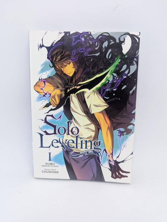 Solo Leveling, Vol. 1 manhva, Yen Press.