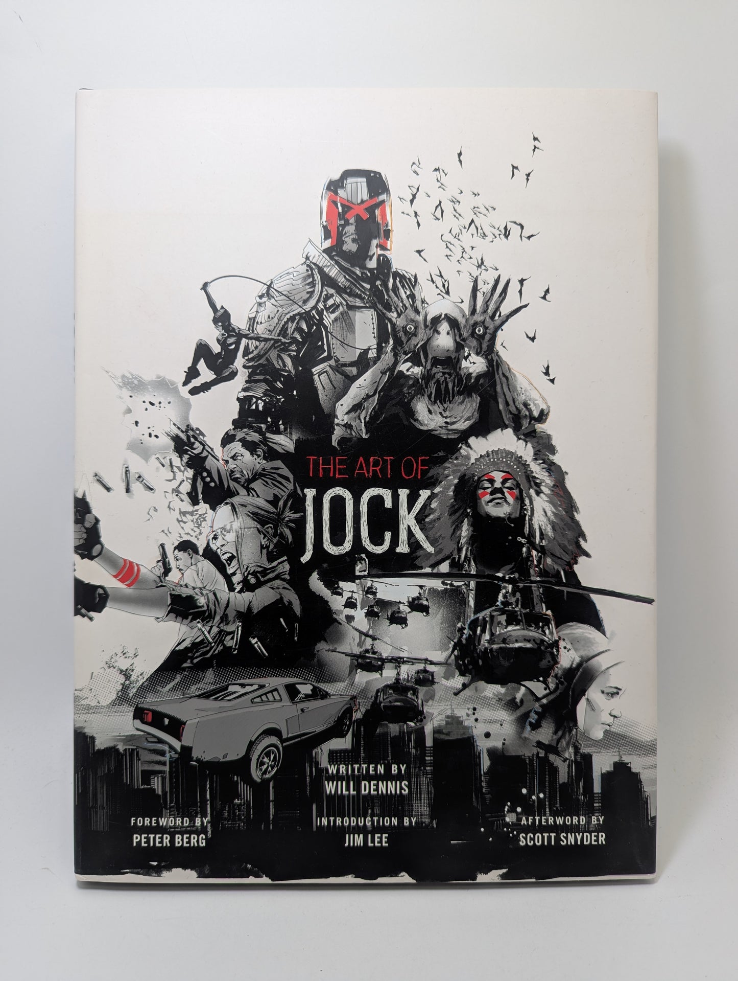 „The Art of Jock“ meno knyga su geriausiomis menininko iliustracijomis ir kino dizainais.