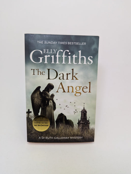 The Dark Angel - Elly Griffiths - TreasureHunt