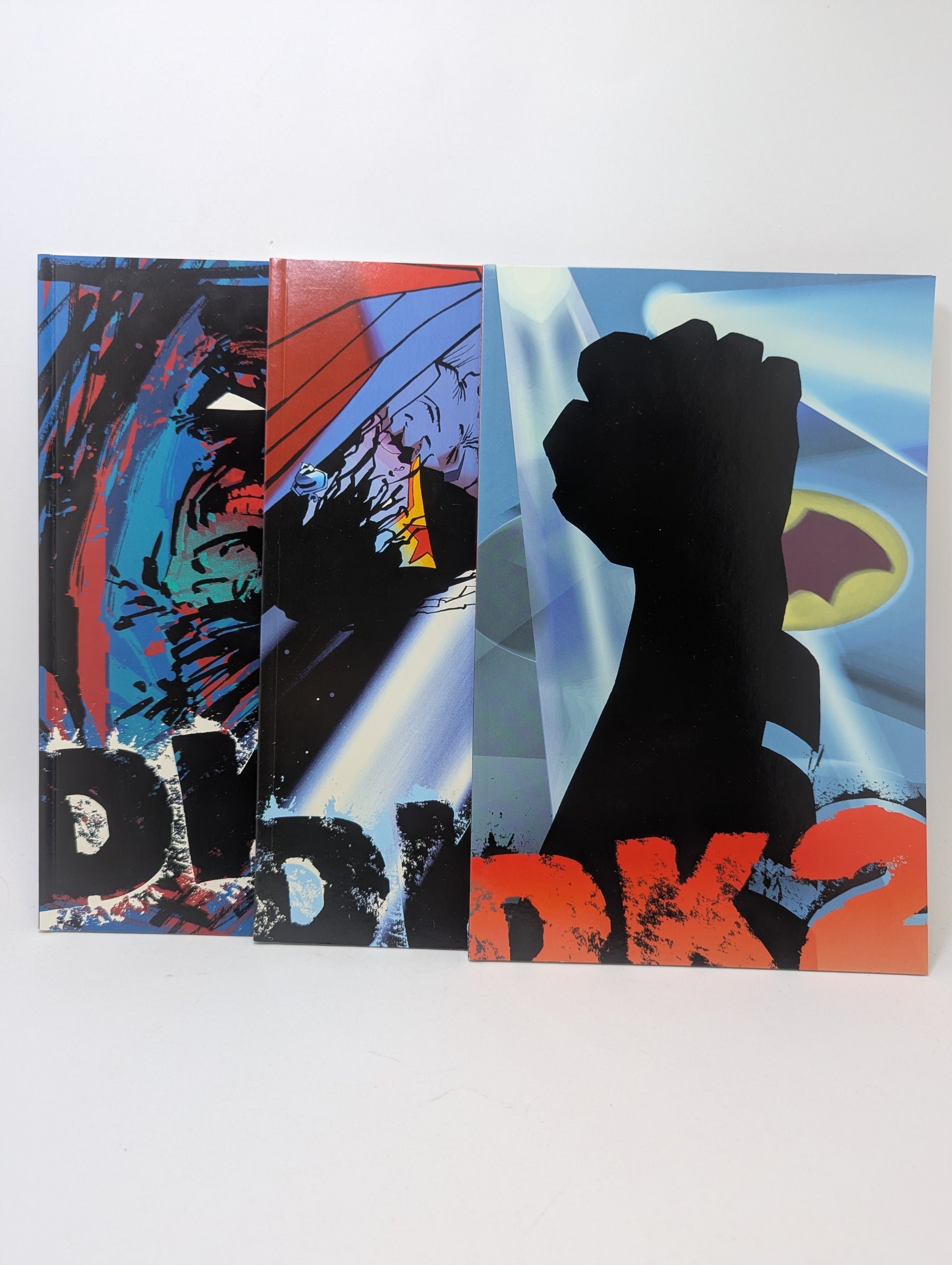 The Dark Knight Strikes Again, Vol. 1-3 grafinė novelė, DC Comics.