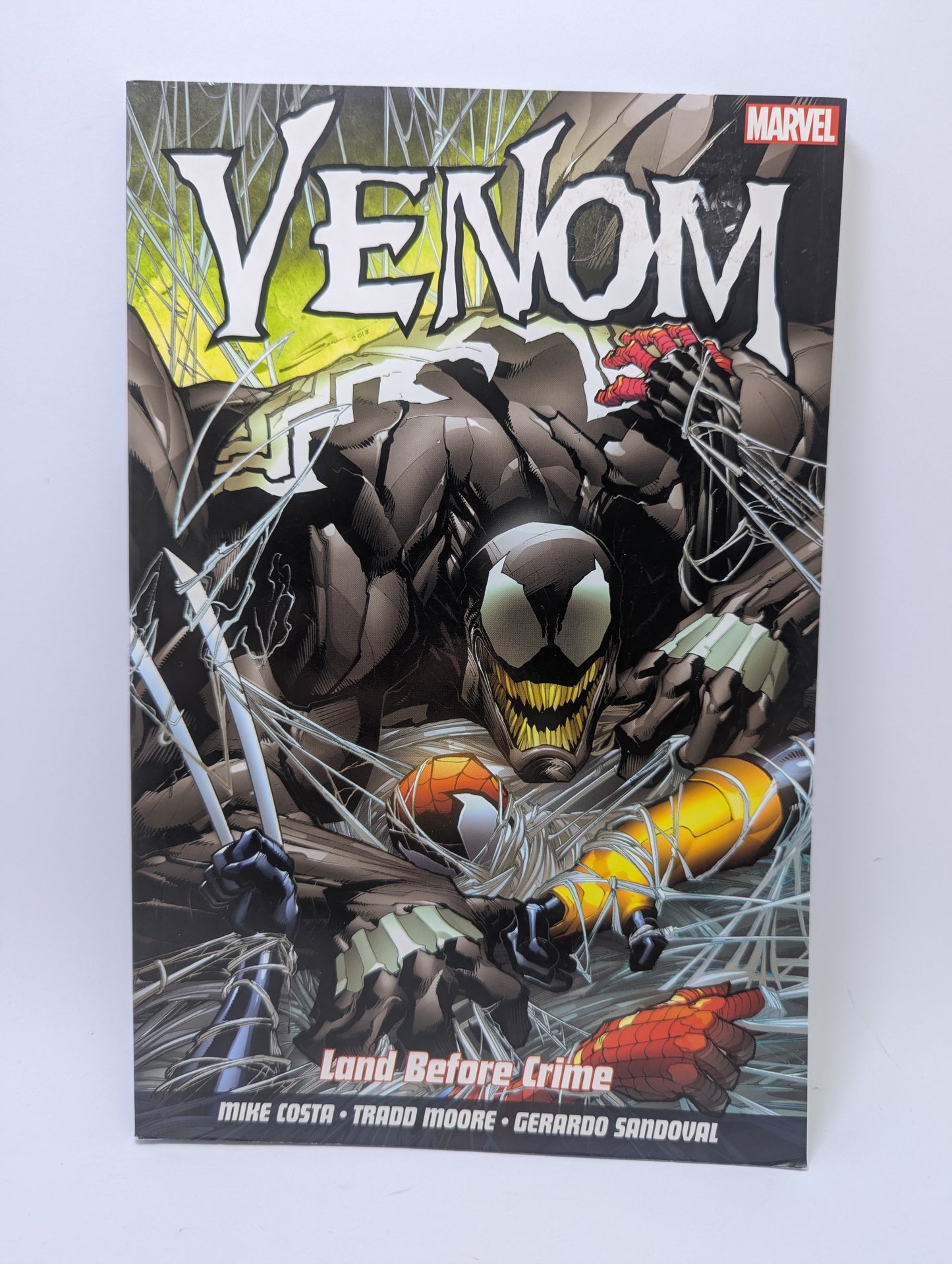 Grafinė novelė Venom: Land Before Crime apie Venomo kovą su dinozaurais.